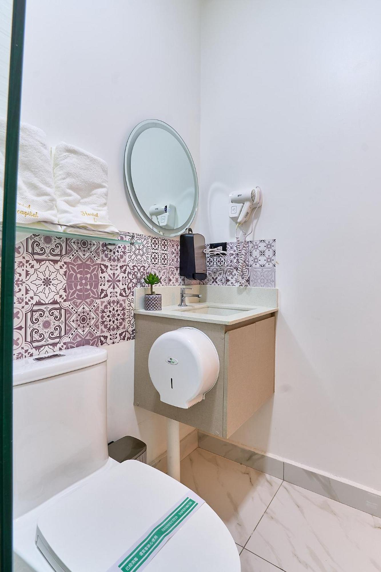 Apartaestudios La Capital San José Exteriör bild
